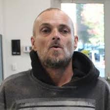 Allen Sewell's Instagram, Twitter & Facebook