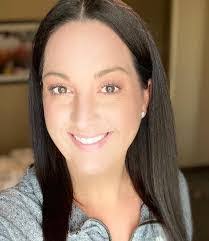 Wendy Hagerty's Instagram, Twitter & Facebook