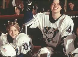 Его отец — актёр джордж ратлифф (george ratliffe), его мама фотограф. The Movies Of 1994 Catching Up With Garette Henson Of D2 The Mighty Ducks 20 Years Later