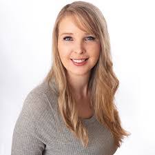 Alyssa Miles's Instagram, Twitter & Facebook