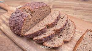 Vermeintliches brot ohne kohlenhydrate gibt es in den geschäften genug. Schnelles Low Carb Eiweissbrot Ohne Kohlenhydrate Youtube