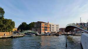This isn't heavy with tourists so you can actually sit inside and do some soul searching or your own version of meditating in a nice. Hotel Santa Chiara Venice Updated 2021 Prices