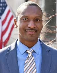 The Team — Les Lorns Realty