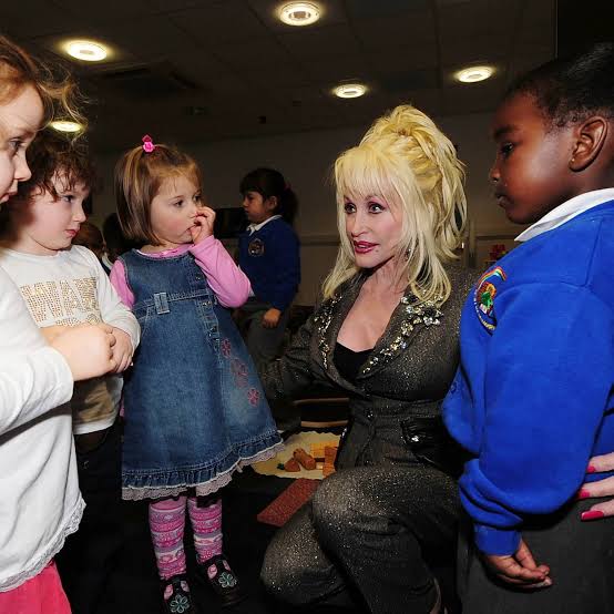 Why it matters that Dolly Parton wasn't a mother - The Washington Post
