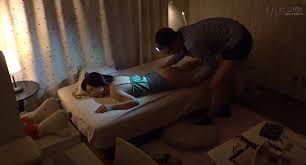 STARS-375 พี่สาวหลับลึกขนาดนี้ ก็โดนน้องชายลักหลับซะ