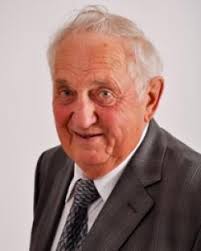 Kenneth LeRoy Holmes