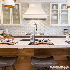 Vzag White Gold Mosaic Tile By Vanessa Deleon Kitchen Decor Kitchen Remodel Small Kitchen Remodel