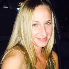 Lea Hendrix's Instagram, Twitter & Facebook