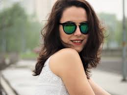 Ďalej je účinný na bolesť hlavy a zubov, a na zápaly kĺbov a svalov. Tajemstvi Krasne Pleti Acylpyrin Tasenka