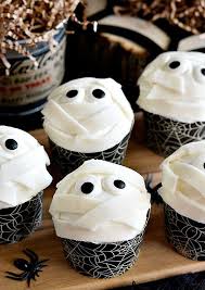 20 Idees De Cupcakes Pour Decorer Votre Repas D Halloween W3sh Com Idee Gateau Halloween Cuisine Halloween Gateau Halloween Facile