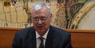 This is 18.05.17 andras aradszki by maltaineu on vimeo, the home for high quality videos and the people who love them. Dr Aradszki Andras Sajtotajekoztato