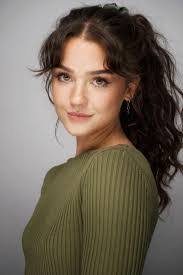 Melanie Timmons's Instagram, Twitter & Facebook