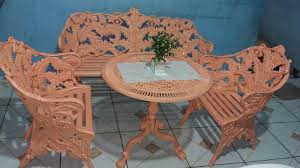 Jg De Mesa De Jardim Ferro Fundido Renovada De Branco Para Sua Nova Cor Coral Mesa Cor Coral Cores