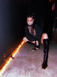 Charli xcx is undeniably vulnerable and uses beautiful hooks and melodies to convey her broken heart and loneliness. Charli On Twitter Official Or White Mercedes Answer Like Your Life Depends On It