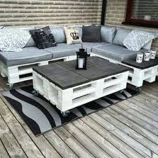 Sofa Aus Paletten Paletten Sofa Auf Der Terrasse Sofa Aus Paletten Paletten Sofa Auf Der T Pallet Projects Furniture Pallet Furniture Outdoor Pallet Furniture