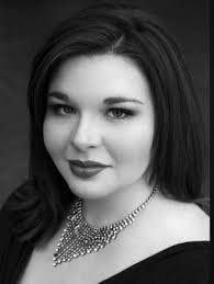 Anna Hanes's Instagram, Twitter & Facebook