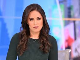 Kaylee Hartung - Free pics, galleries & more at Babepedia