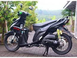 Selain itu ada juga yang menambahkan 2 roda belakang. 35 Modifikasi Motor Mio M3 Terbaru Simple Touring