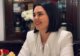 June 25, 1993) is an american writer who is the second child and elder daughter of former vice president of the united states mike pence, and former second lady of the united states, karen pence. Who Is Audrey Pence Meet Mike Pence S Low Key Liberal Daughter