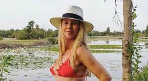56,081 likes · 866 talking about this. Zwangere Anouk Hoogendijk Deelt Prachtige Foto Van Babybuik