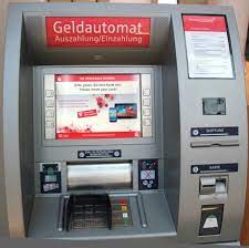 Dort steht ihnen ein mitarbeiter zur verfügung, der das kleingeld entgegennimmt, es ihrem konto gutschreibt und letztendlich für diese serviceleistung eine gebühr berechnet. Einzahlungsautomat Finden Standorte Ratgeber Girokonto Org