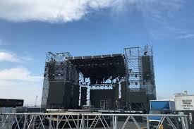 Acquista su ticketone.it i biglietti ufficiali di emma per l'evento in programma a bari il 22.05.2021 21:00. Battiti Live Ultima Tappa A Bari Da Lp Ad Alessandra Amoroso Grandi Ospiti Sul Palco