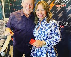 Anoche entrevistando en Salud y nutrición con Vilma Calderón a una de las  grandes voces de nuestro Puerto Rico: Chucho Avellanet!