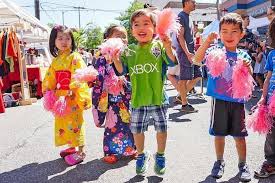 Tenemos miles de juegos en línea para que juegues en solitario o en modo multijugador. Viajar A Japon Con Ninos Consejos Y Actividades En Familia