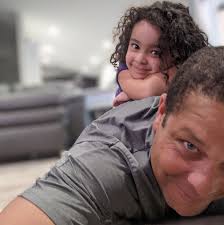 How to connect multiple Garmin units through NMEA 2000 network?