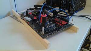 And the second thing we need to do is to build the rig frame. Build A 6 Mining Rig Frame With Wood And Screws And A Few Zipties Pyramid Reviews