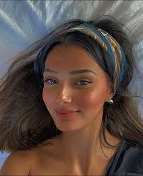 Hannah Hendricks (hannahh2098)