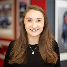 Renee Pepin's Instagram, Twitter & Facebook