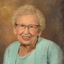 Samantha Lamb's Instagram, Twitter & Facebook