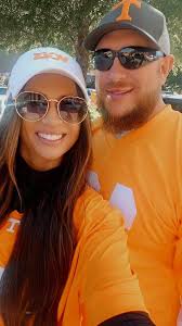 Happy Birthday to the life of the party herself, Bobbi! 🥳 Bobbi is one of  our day 1 girls and is always down for anything, from lending a helping  hand to planning