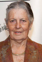 Teresa de Bourbon-Sicilias, duquesa de Salerno, * 1937