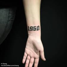 If minimalist, abstract tattoos are your thing, tattoos 1960 at koregaon park is the place for you. Pin On Tattoos Art