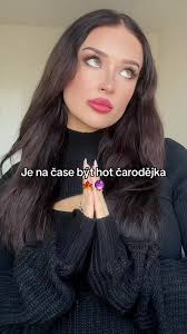 Fall Witchy Vibes with Nicole Šáchová