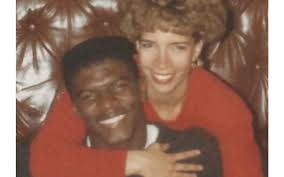 Terry Crews y su esposa Rebecca King Crews en los 90 : r/OldSchoolCool