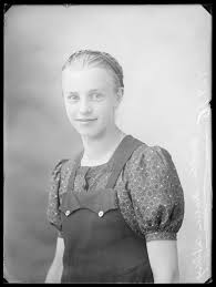 Maria Metzler aus Andelsbuch auf volare, dem Vorarlberger Landesrepositorium