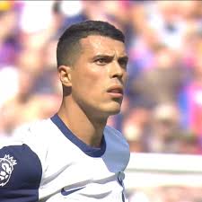 Tottenham Hotspur added a new photo.