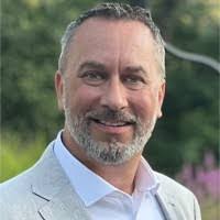 Larry Gately's Instagram, Twitter & Facebook