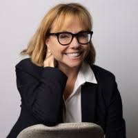 Michelle Harmon's Instagram, Twitter & Facebook