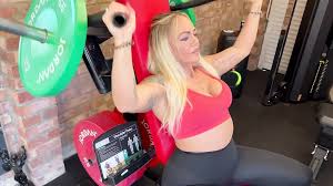 April Visits Her Personal Trainer: British Amateur Porn by FapHouse |  xHamster