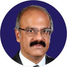 Daniela Combe's Instagram, Twitter & Facebook