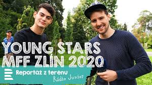 Třiatřicetiletý dokumentarista tomáš polenský si pro svůj celovečerní hraný debut vybral prostředí, které sám dobře zná. Seva A Young Stars Zlinskeho Festivalu Josef Trojan Tomas Mrvik A Tomas Dalecky Youtube