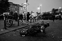 Dutzende menschen haben am 1. Erster Mai In Kreuzberg Wikipedia