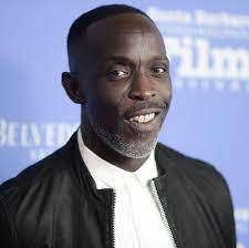He is best known for his role as omar (yo, omar's comin'!!) on the wire and as chalky on . Uid1kh1gcikrdm