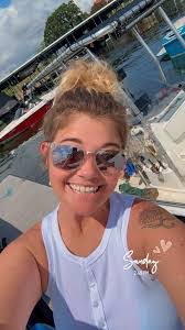 Natalie Rinker's Instagram, Twitter & Facebook