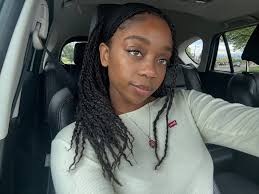 Hi guys! I'm posting anonymously because not many people in my area know  I'm moving yet! My name is Xavier and my family is hoping to move in very  soon! I'm searching