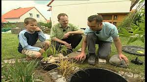 Da mein wasserspiel später beleuchtet und mit einer 230v pumpe betrieben wird. Bauanleitung Wasserspiel Selber Bauen Schoner Garten Schnickschnack Fur Die Grunflache Youtube